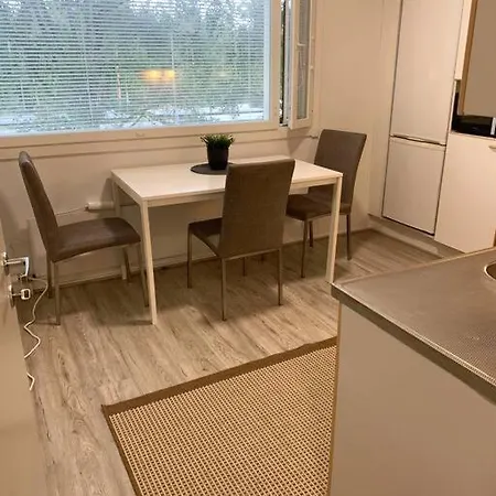 1br To8- Big Balcony, Free Parking *